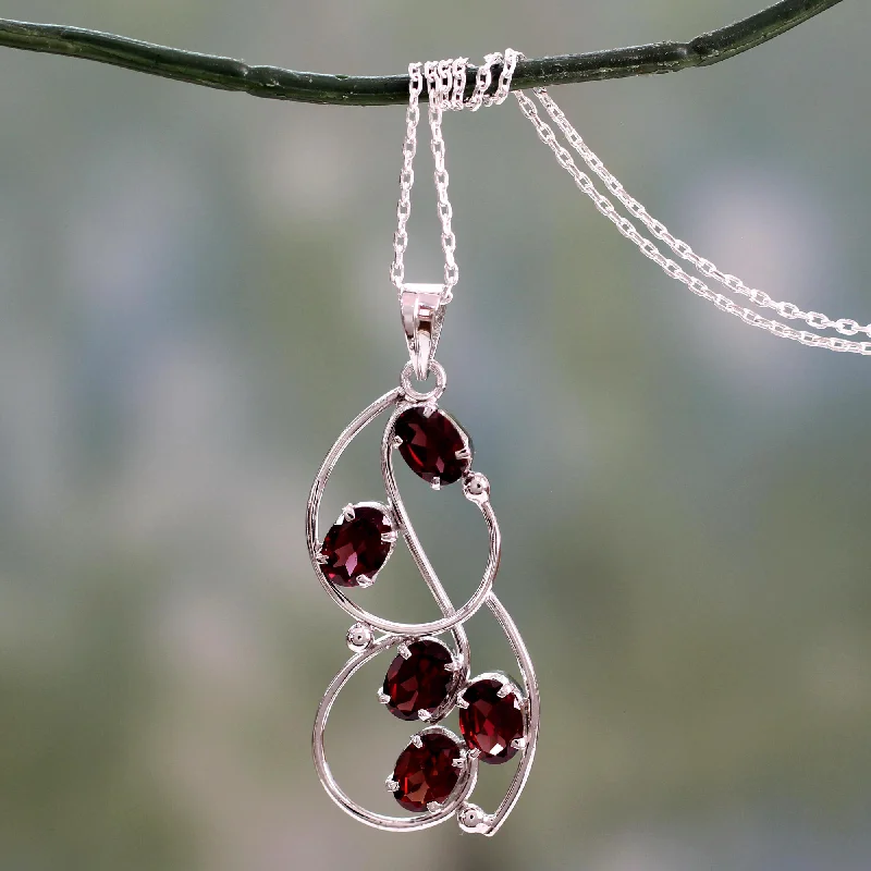 - ​​Christmas pet Christmas clothingFive Roses Sterling Silver and Garnet Necklace from India Jewelry