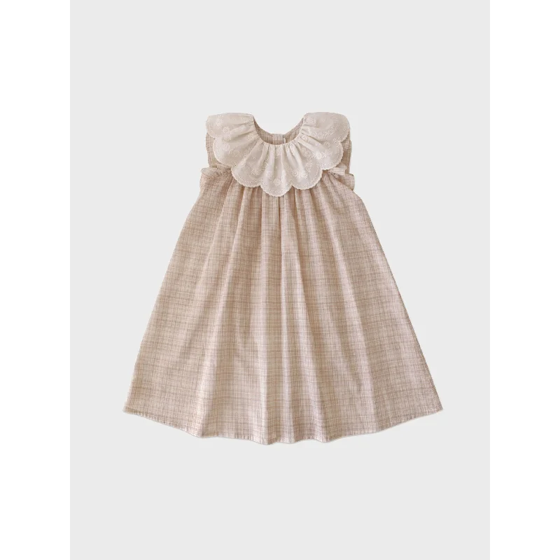 - ​​Pet toys under    yuanLouisiella Riviere Dress