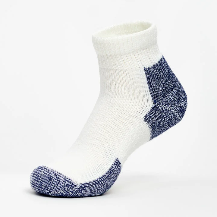 - Summer pet ice matMaximum Cushion Ankle Running Sock - White/Navy