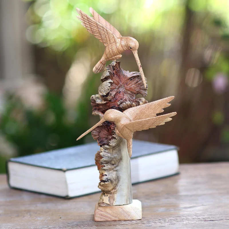 ---Hummingbird Heights Hummingbird Sculpture Hand Carved from Wood