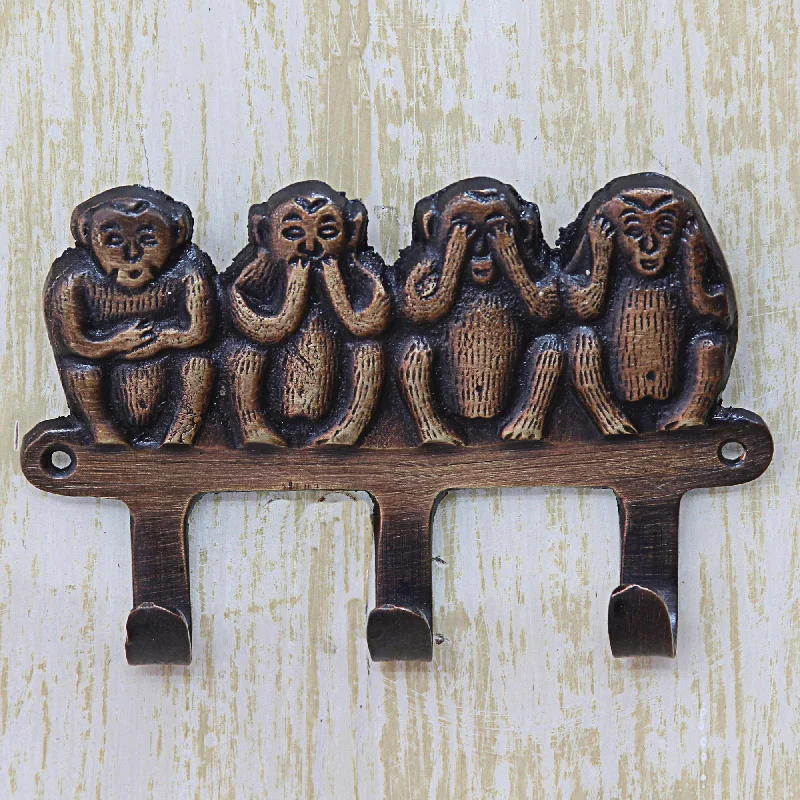 ---Four Wise Monkeys Hand Crafted Monkey Brass Key Chain Holder from India