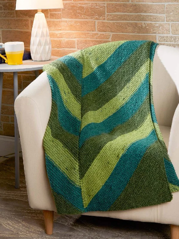  -Anti-scratch sofa protective coverFree Simple Chevron Throw Pattern